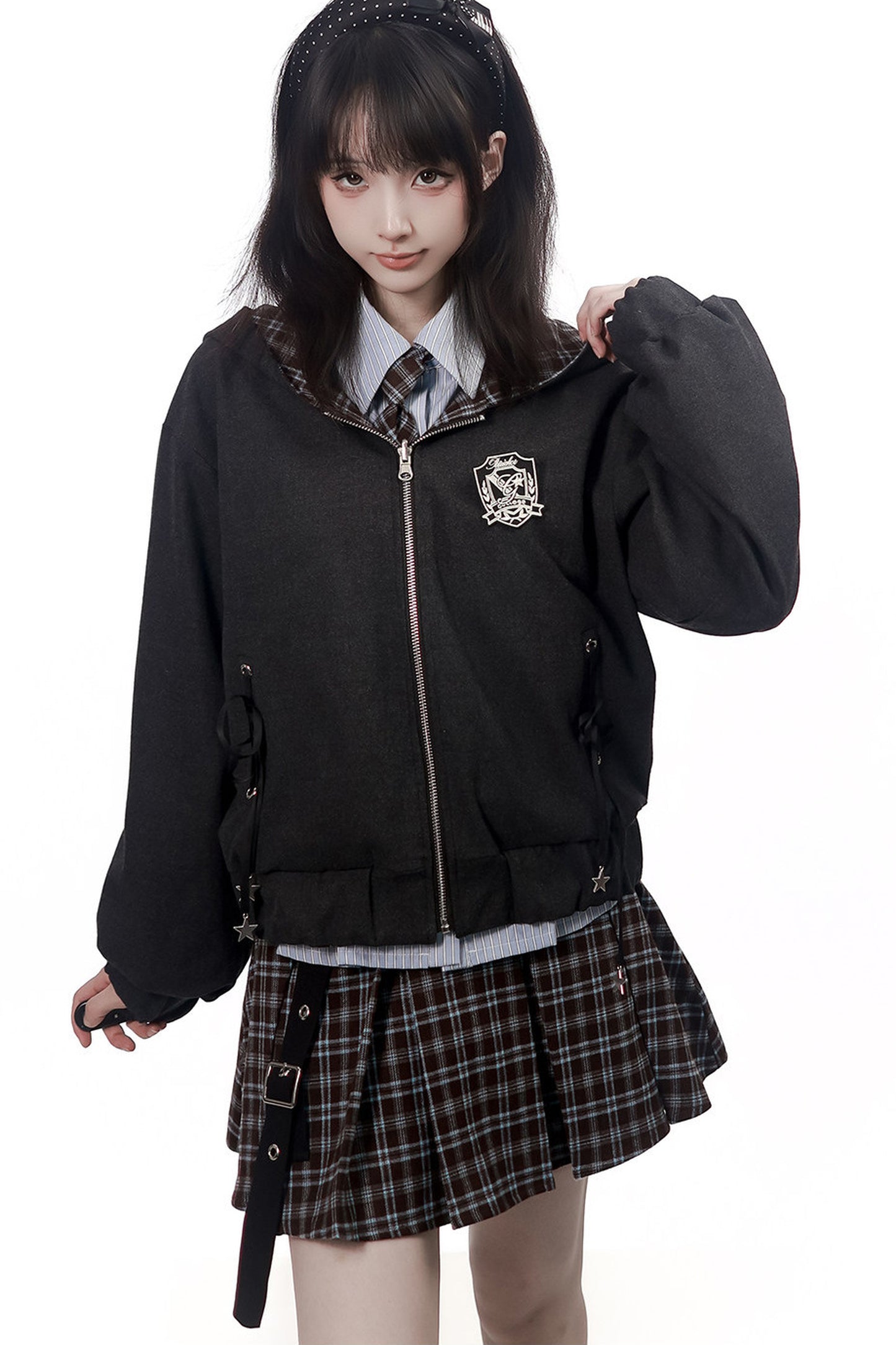 Conjunto de chaqueta reversible de cuadros con camisa y falda