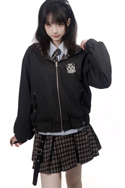 Conjunto de chaqueta reversible de cuadros con camisa y falda