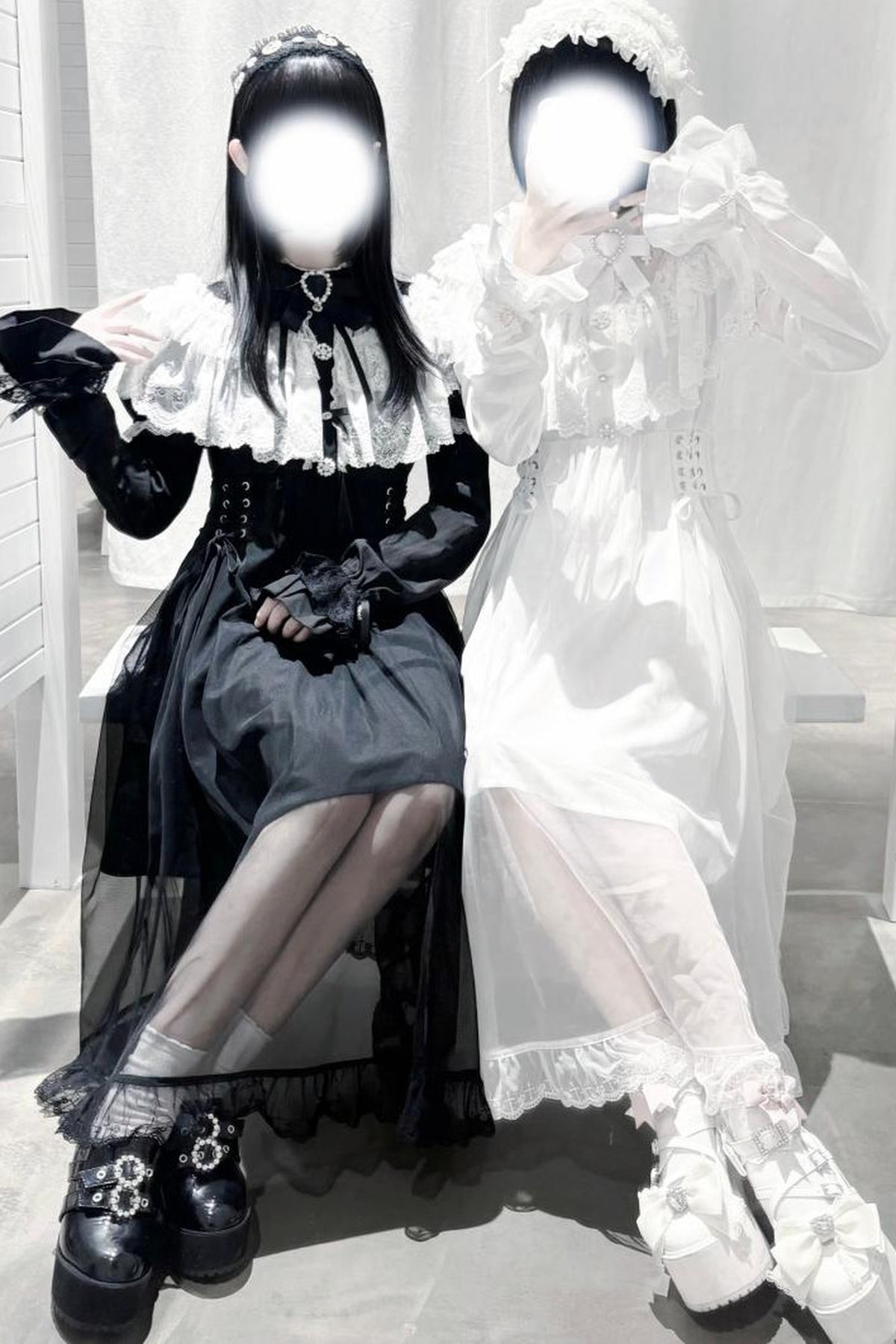 Elegant Lace Cape Long Dress