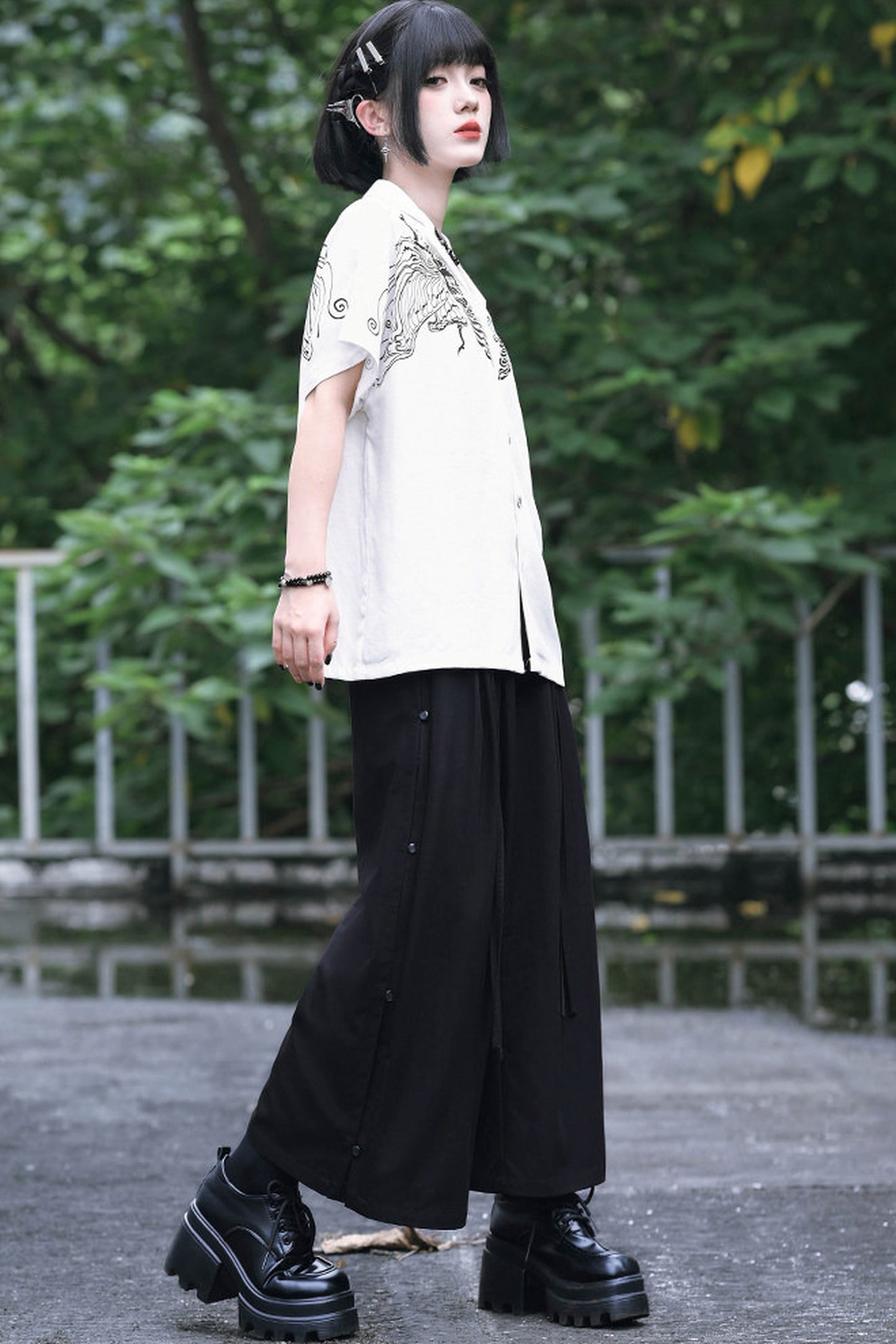 Asymmetrische weite Ghost-Hose