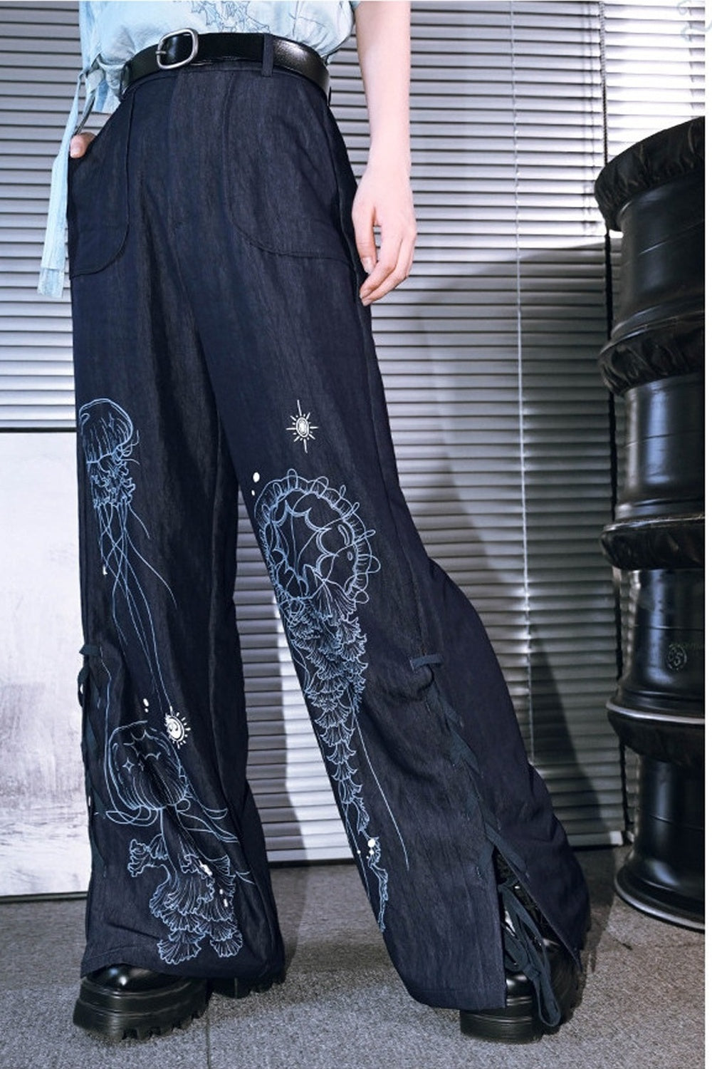Blue Jellyfish Print Lace-Up Wide-Leg Pants