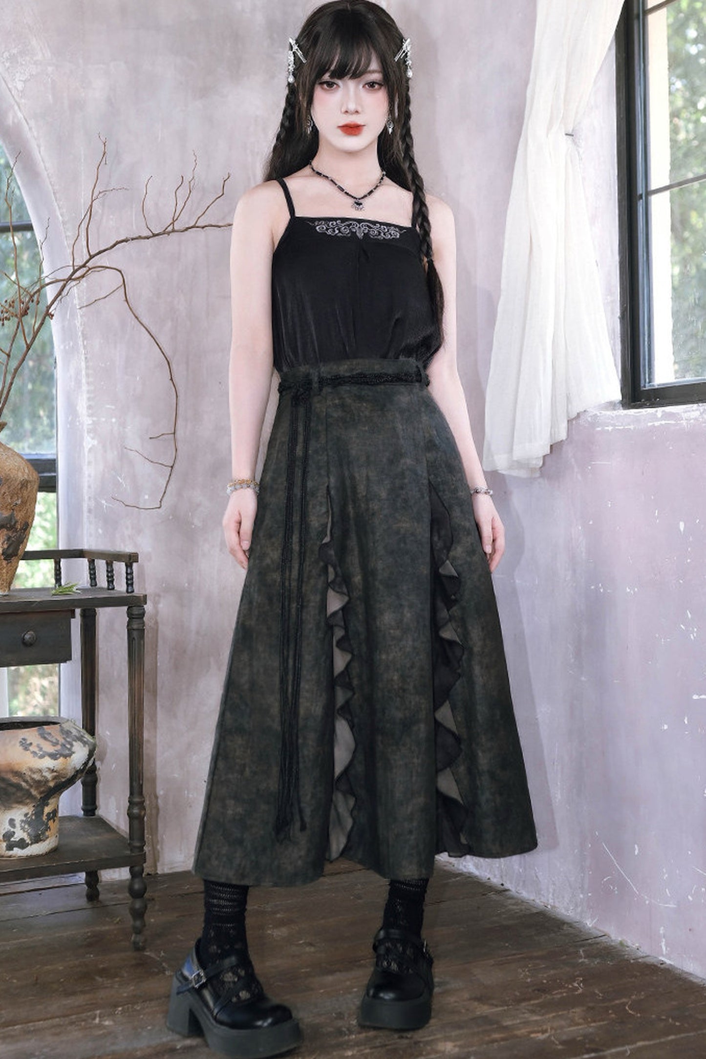 China-Inner-Camisole mit Hirschstickerei