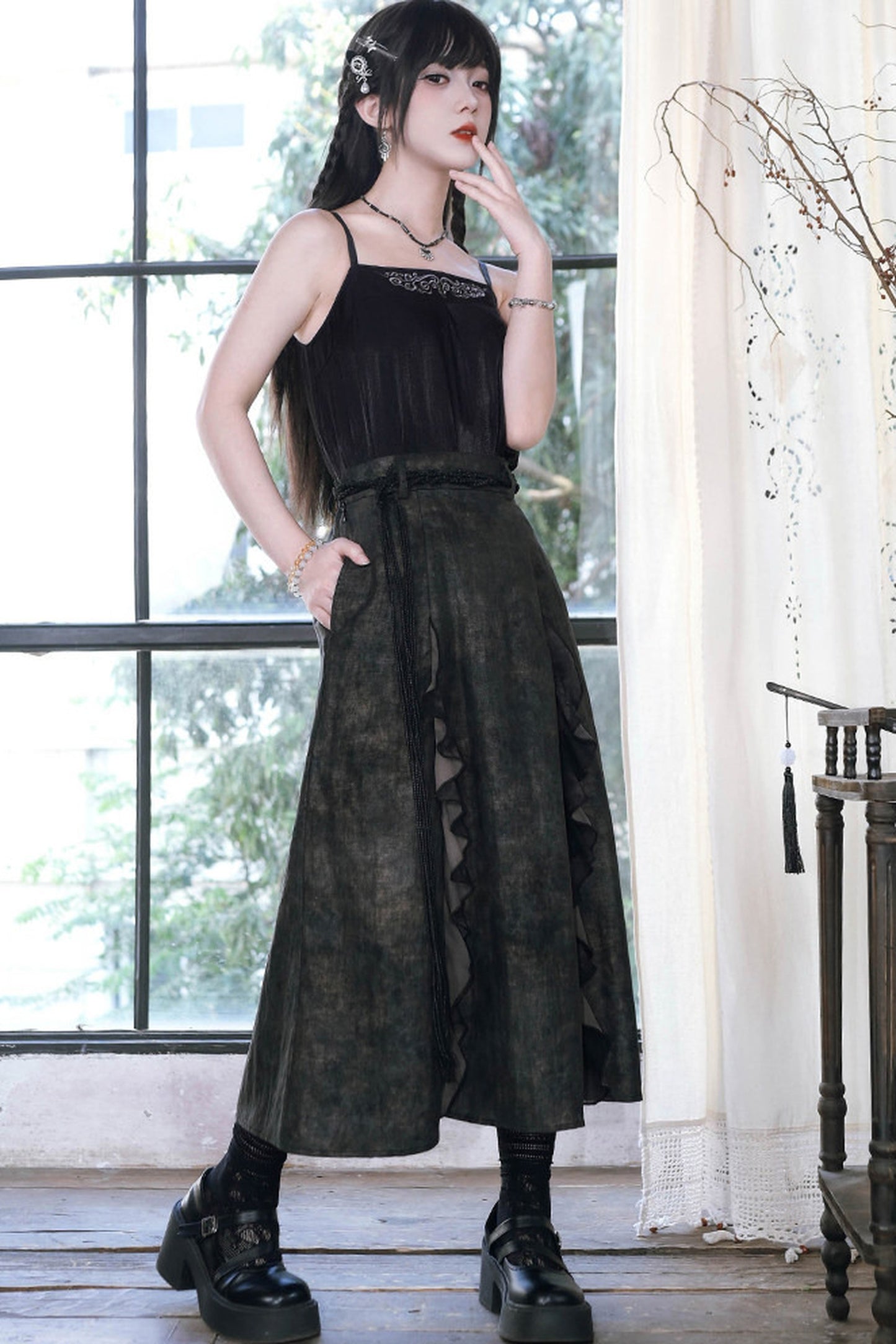 China-Inner-Camisole mit Hirschstickerei
