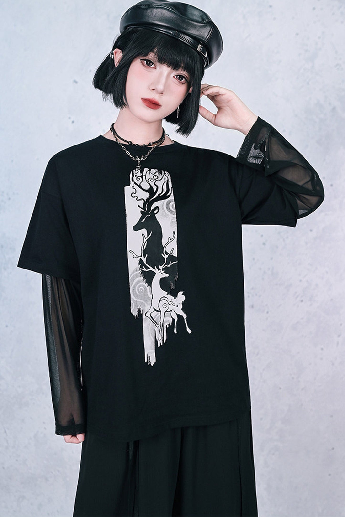 鹿プリントシアースリーブレイヤードTシャツ