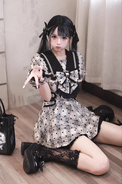 [Reservation deadline August 1] Dot lace sailor dress setup + accessories