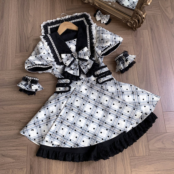 [Reservation deadline August 1] Dot lace sailor dress setup + accessories