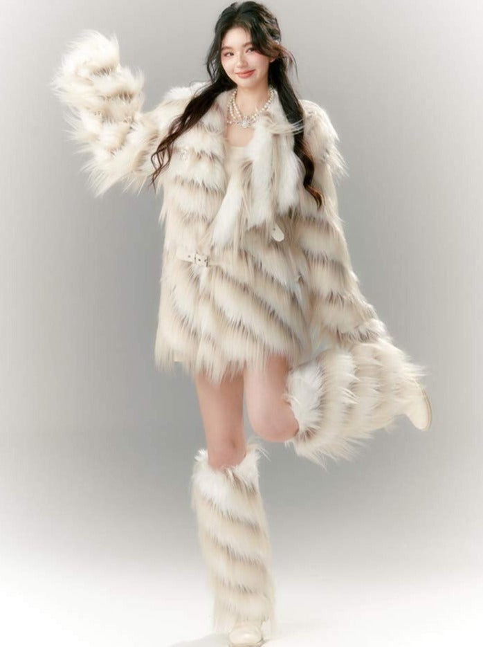 Marbled Milky Over Fur Coat