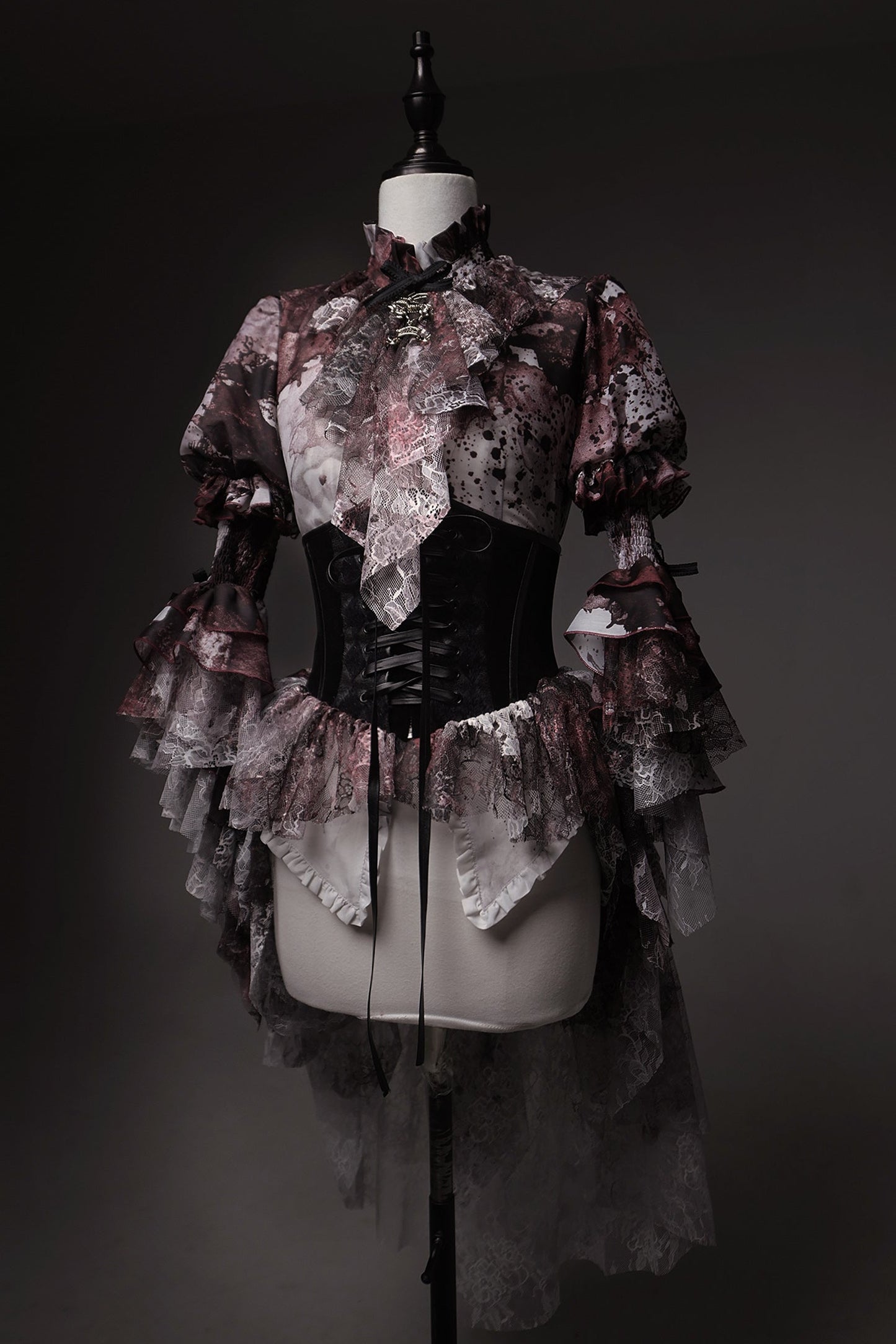 【予約商品】Bloodstainedチュールトレーンコルセットスカート