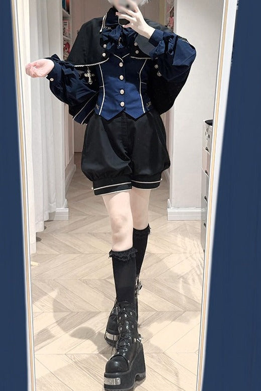 [Date limite de réservation : 13 septembre] Ensemble élégant prince bleu foncé/blanc en quatre pièces [chemise à volants, gilet, short, 4 rubans]