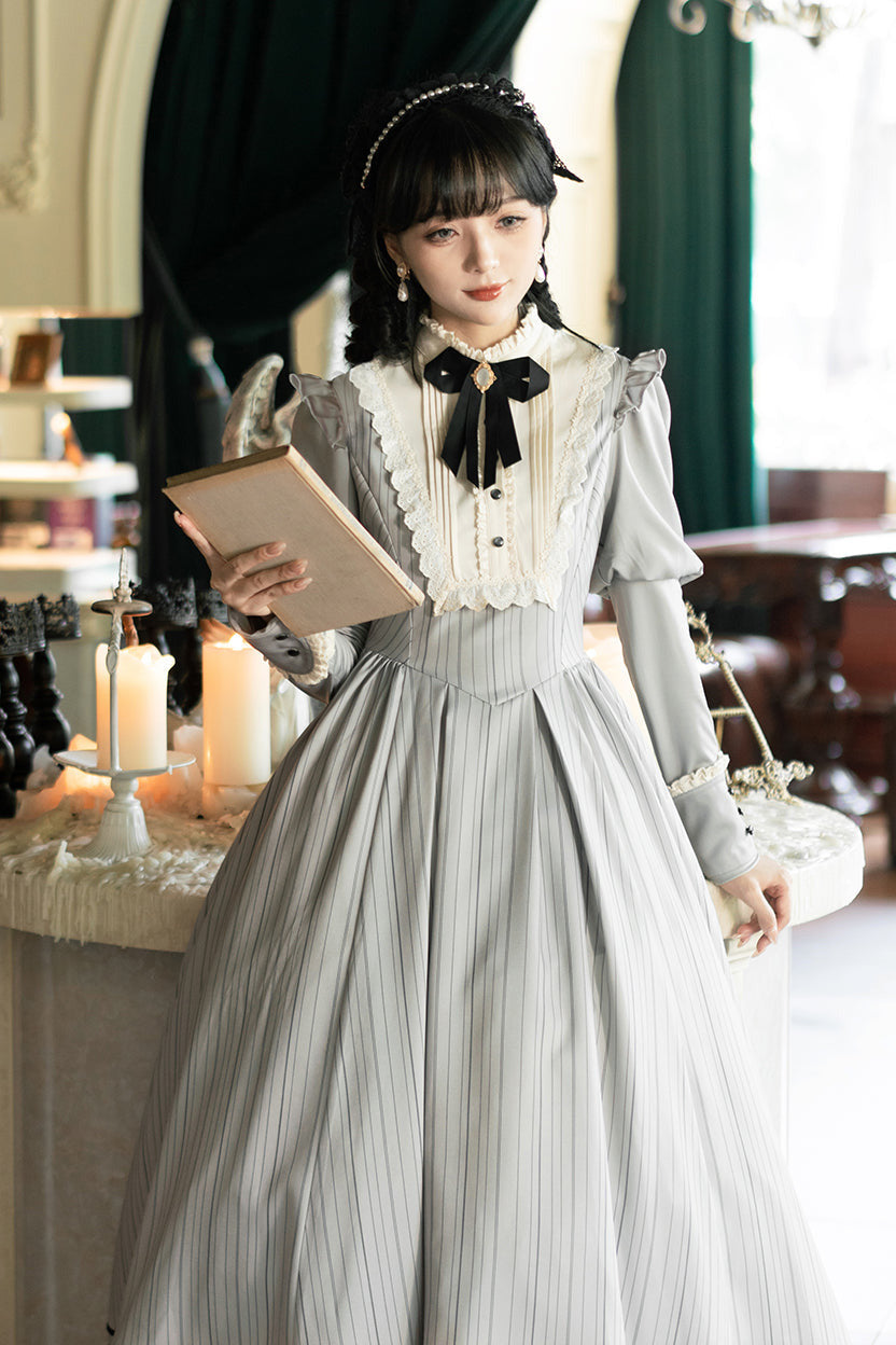 【8月18日予約締切】グレーストライプアンドフォググラデーションクラシカルドレス＋ハット＋ヘアクリップ