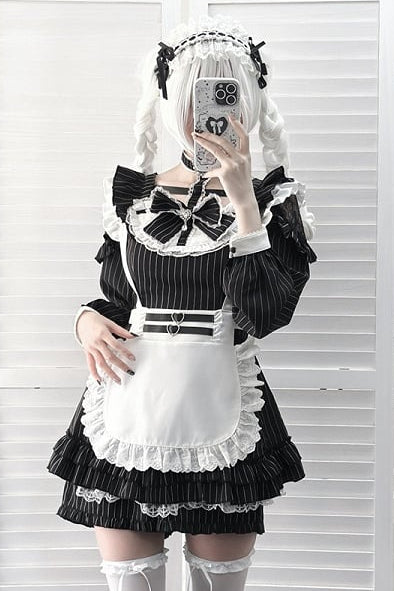Cross Gothic Choker Neck Maid Style Lace Apron Ribbon Dress 4-Piece Set (Order Deadline: May 13)