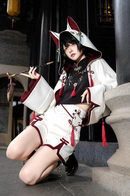 [Reservation Deadline: November 1] White Fox Chinese Fantasy-Style Fox-Ear Hooded Jacket + Black Mandarin-Collar Sleeveless Crop Top + White & Red Fox Shorts