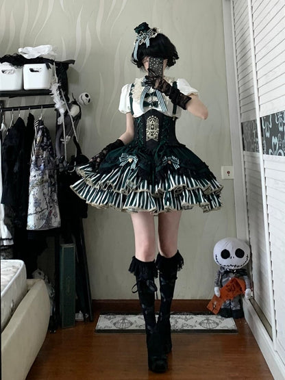 [Pre-order Deadline: May 20] Magical Girl Lolita Elegant Lace Puff Sleeve Shirt + Black x Green Ribbon Corset Tiered Dress + Mini Hat