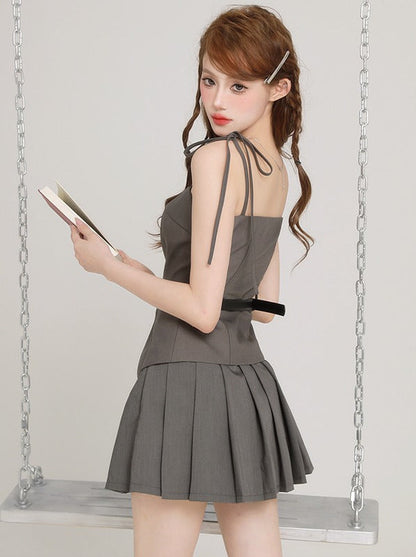 Cool Sweet Shoulder Ribbon Tube Top + Pleated Skirt + Butterfly Belt