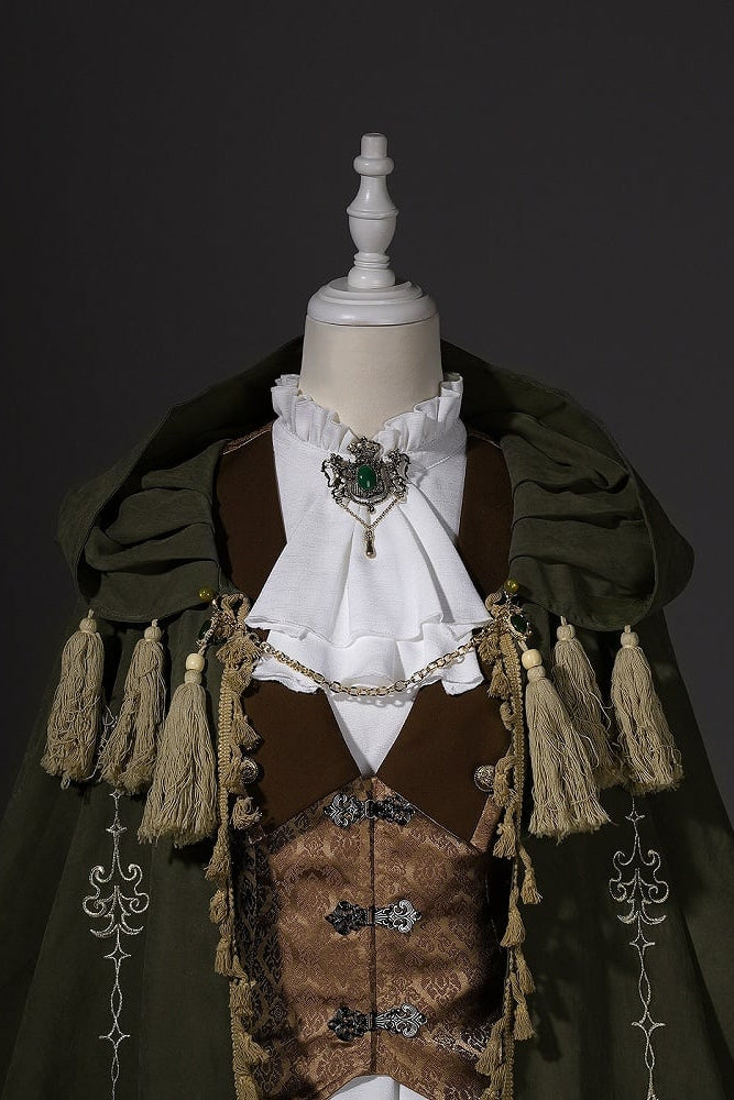 [Clôture des précommandes le 6 novembre] Ensemble robe gothique classique fantaisie blanche à manches longues avec col à volants + cape verte à capuche brodée avec pampilles + gilet marron jacquard