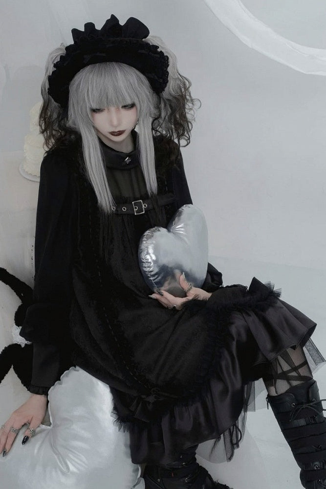 【8月25日予約締切】ティンドールブラックホワイトゴシックロリータレースバックルチュールレイヤードリボンドレス