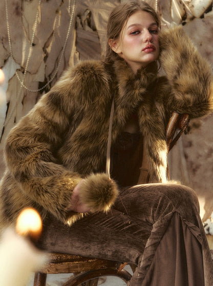 Maillard wear fur coat