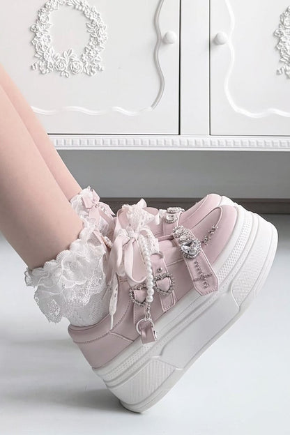 【10月6日予約締切】White/Pink/Black Rhinestone Buckle Lace Cross Charm Ribbon Chunky Sneakers