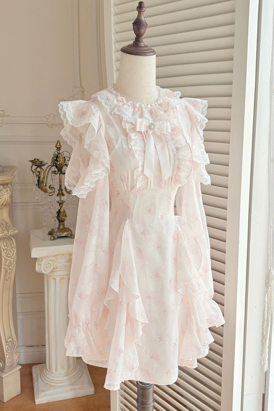 Elegant Ruffled Off-the-shoulder Waist Dress