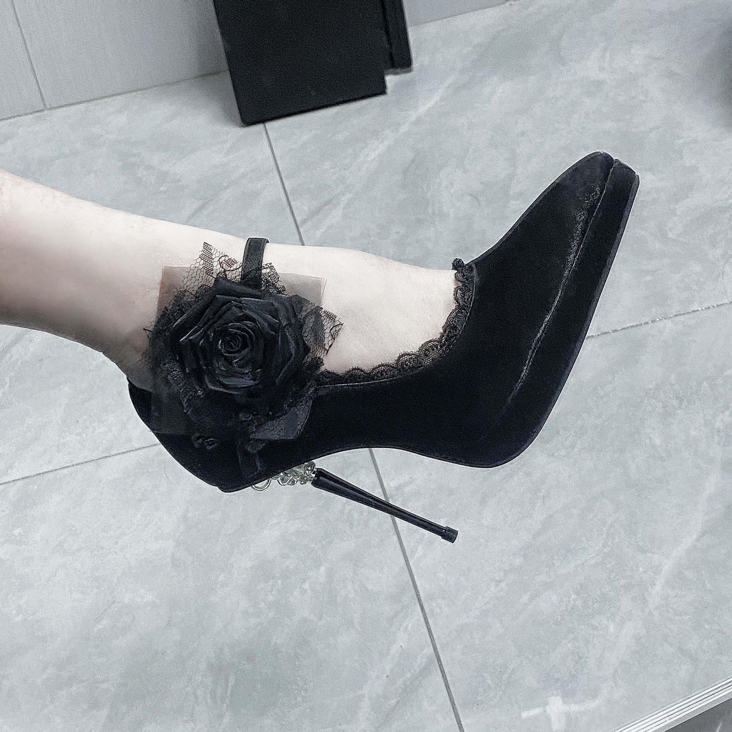 Gothic Rose Pointed Toe High Heels