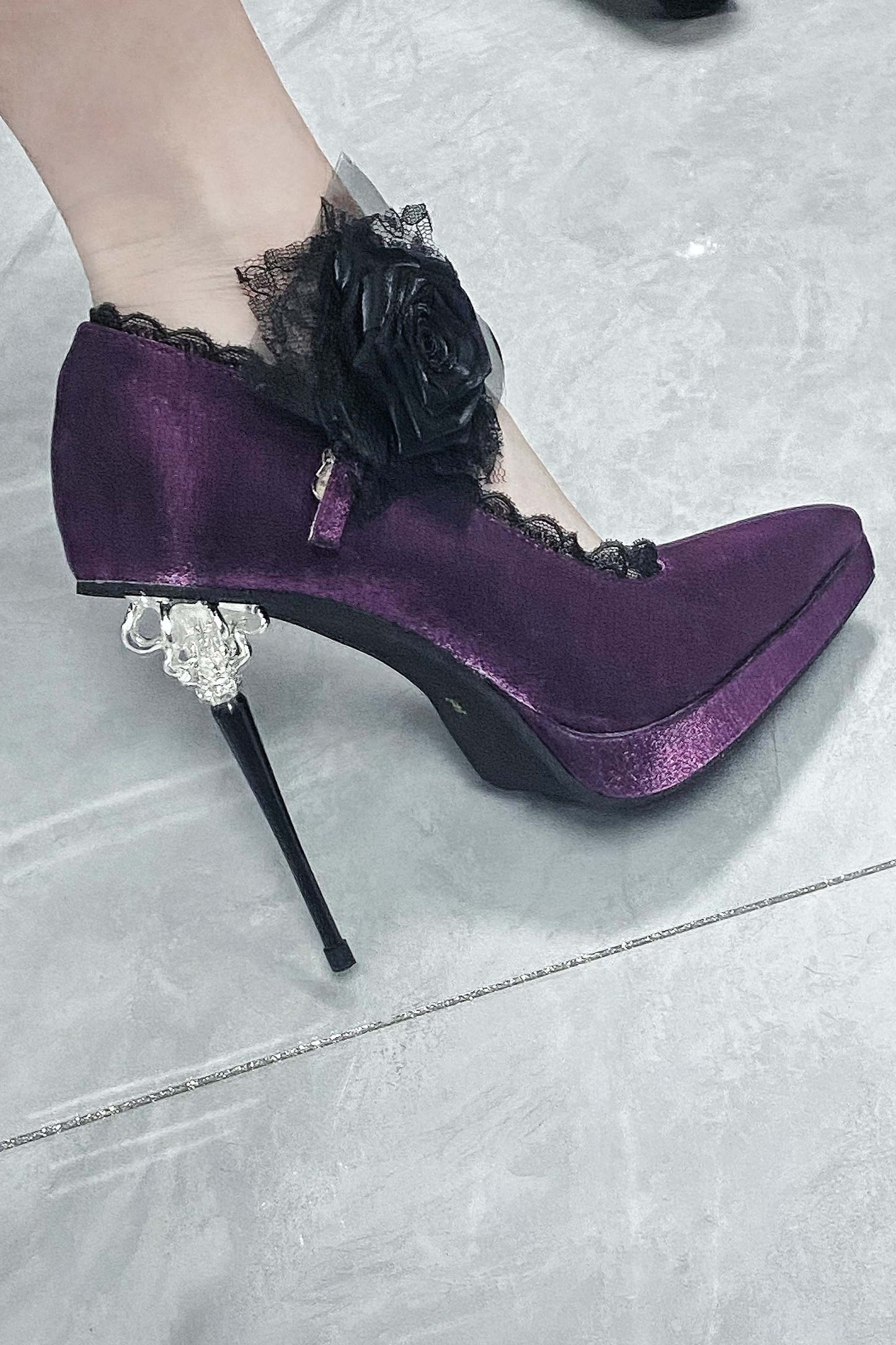 Gothic Rose Pointed Toe High Heels