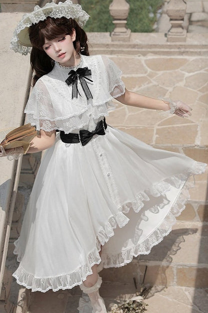 【10月8日予約締切】White Classic Lolita Black Bow High-Low Dress(Sheer lace hem version / Plain satin frill hem version)