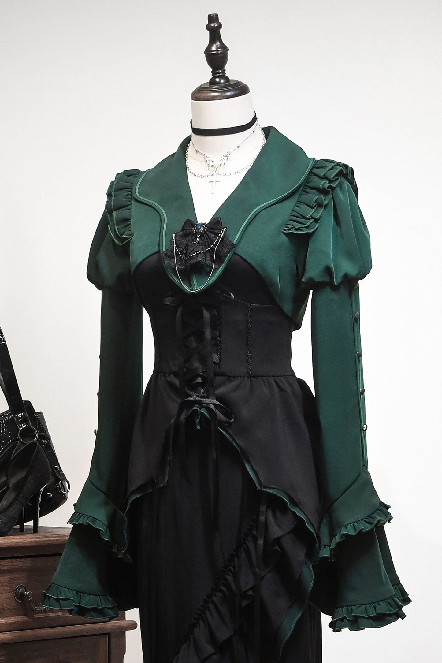 Elegant Gothic Punk Series Juliette Sleeve Jacket