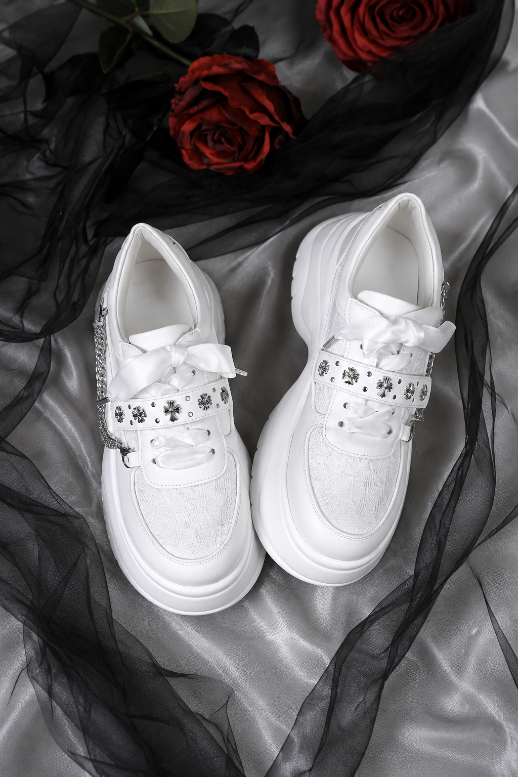 Gothic-Skelett-Jirai-Lolita-Sneaker