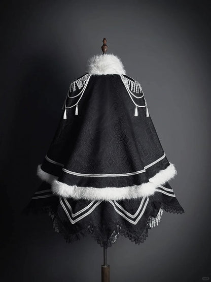 【2月23日予約締切】ドーンブレイカーゴシックミリタリーエポレットファーケープコート