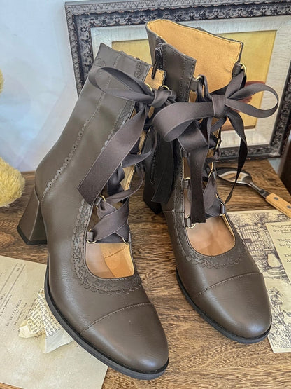 【12月26日予約締切】エレガントアンティークロリータレースアップブーツ