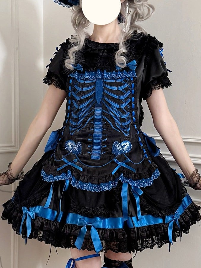 【11月4日予約締切】Blue-Black/Red-Black/Purple-Black Gothic Lolita Puff-Sleeve Lace Bow Doll Dress With Bone Embroidery Apron