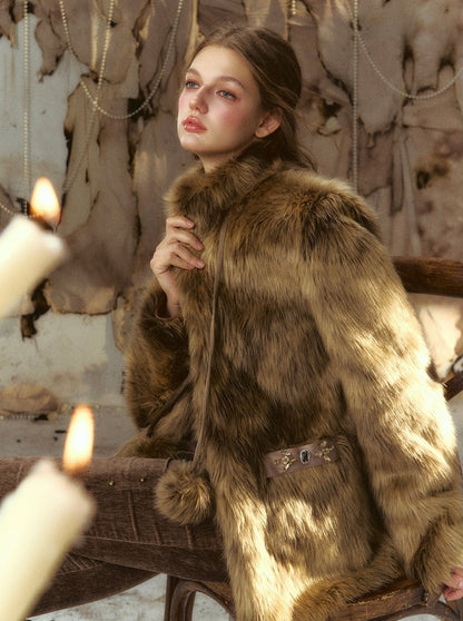 Maillard wear fur coat