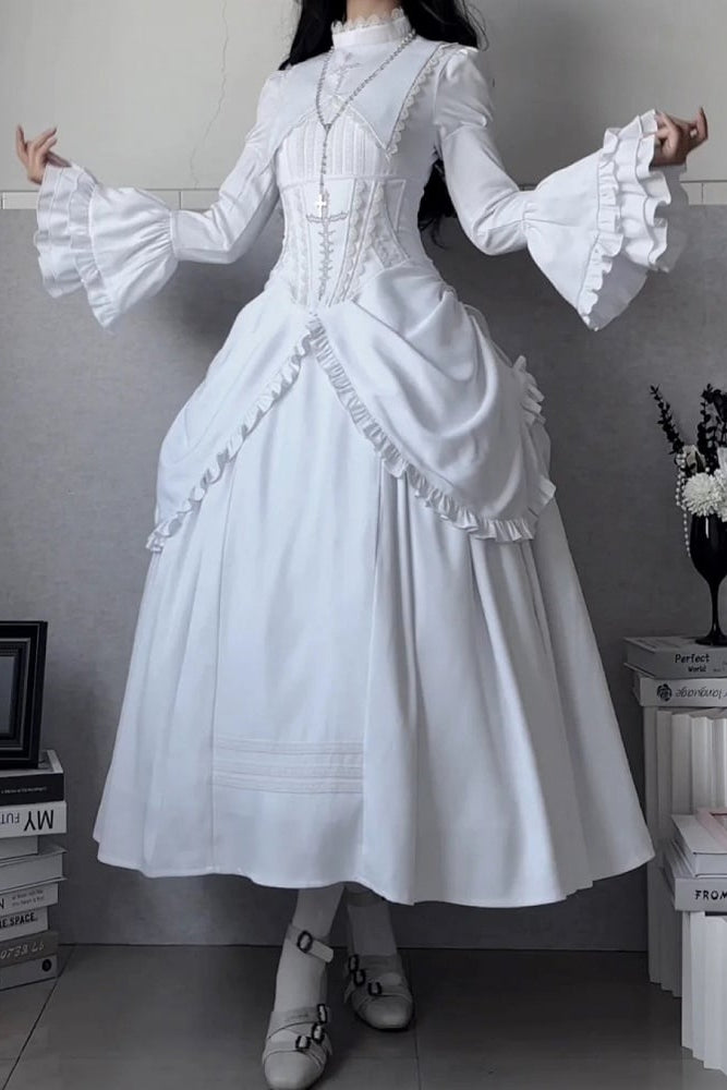 [Termine prenotazione 30 maggio] Abito gothic lolita bianco e nero con maniche svasate + sopragonna a corsetto rialzabile con croci + set completo
