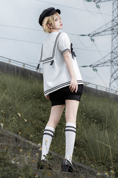ホワイトブラックゴシックセーラーセットアップ