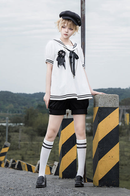 ホワイトブラックゴシックセーラーセットアップ