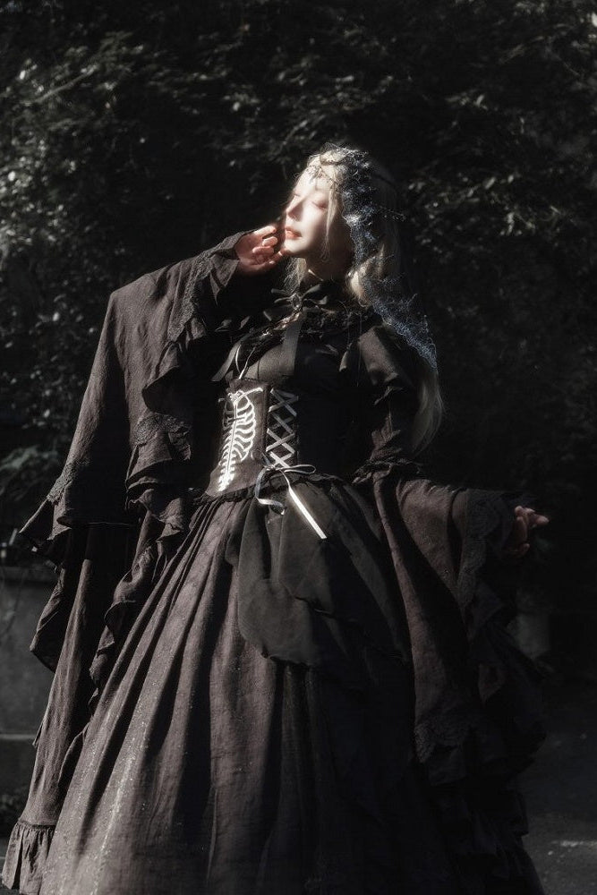 【11月2日予約締切】Born Nocturne Black Gothic Puff Sleeve Lace Layered Long Dress (with Bow Tie) + Embroidered Corset Belt + Detachable Oversized Bell Sleeves
