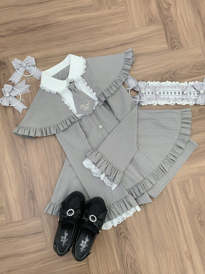 【12月8日予約締切】グレーストライプサブカルケープスーツセット＋ヘアバンド＋ヘアクリップ