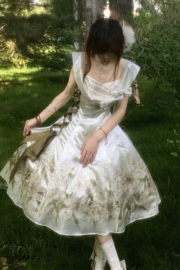 [Reservierungsschluss 2. August] Elfenbeingold x Olivgrün elegantes klassisches Lolita-Kleid mit Lilienprint, Jacquard, Schnürung und Schleife