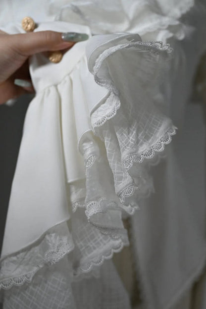 [Pre-order Deadline: July 25] Black/White Gothic Lolita Elegant Ruffle High-Neck Bell-Sleeve Lace Ruffle Shirt