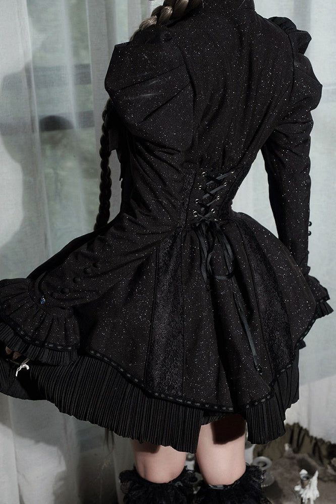 [Reservierungsschluss 14. Oktober] Schwarz-weißes Gothic-Lolita-Minikleid mit Schmetterlingsschleife, Bandkragen und Schnürung am Rücken