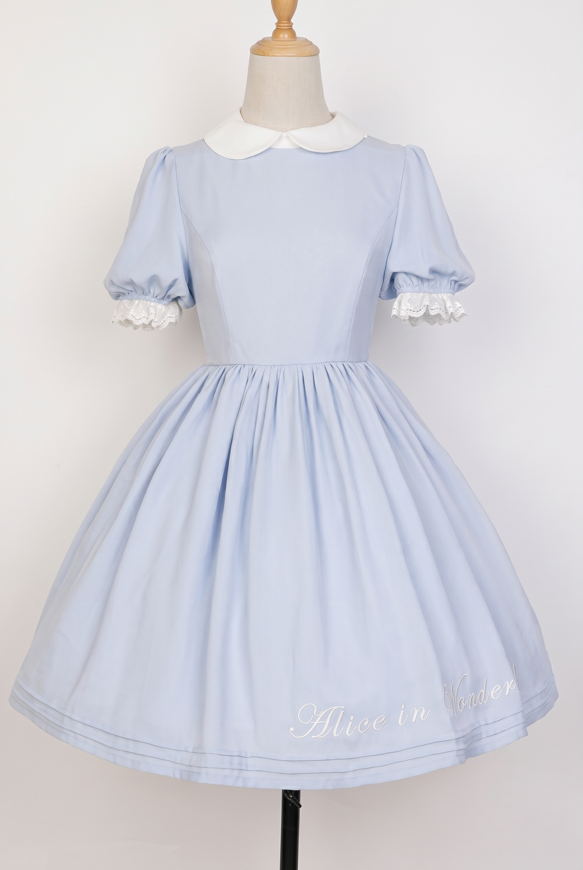 Wonderland Alice Short Sleeve One-Piece Dress