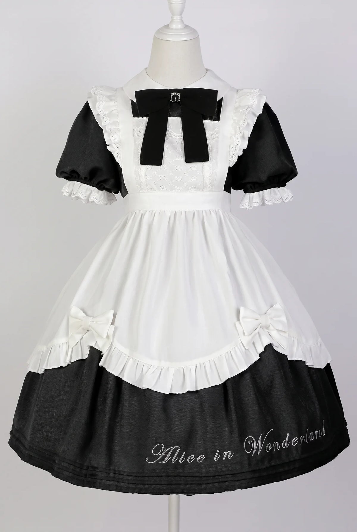 Wonderland Alice Short Sleeve One-Piece Dress