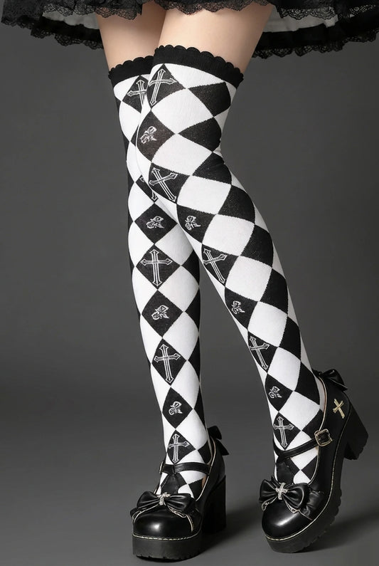 Diamond Pattern Cross Knee High Socks