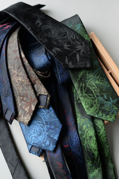 National Style Embroidered Pattern Tie