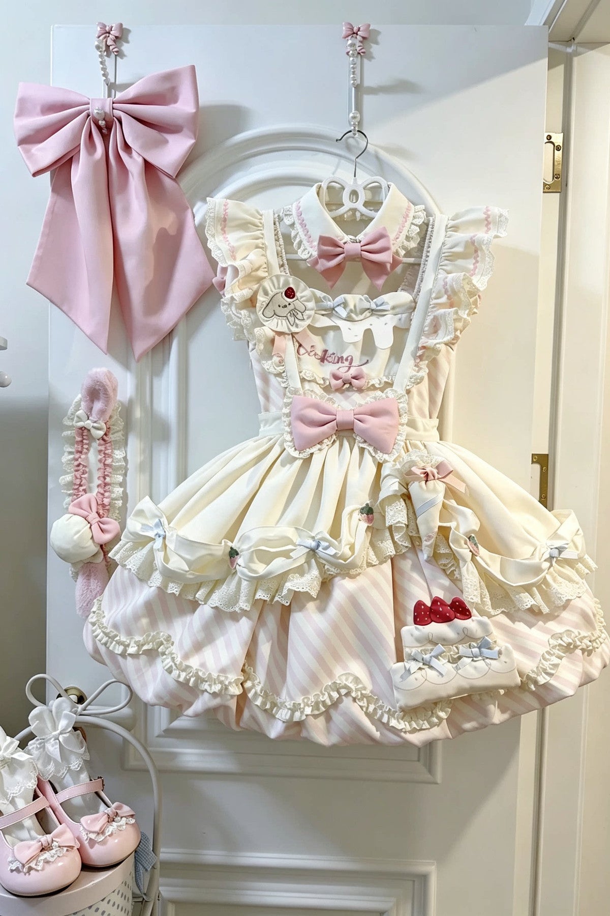 Ensemble robe Lolita à fleurs et chien