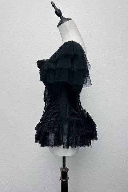 Original-Lolita-Zweiteiler mit Fischbeinkorsett und Figurformung
