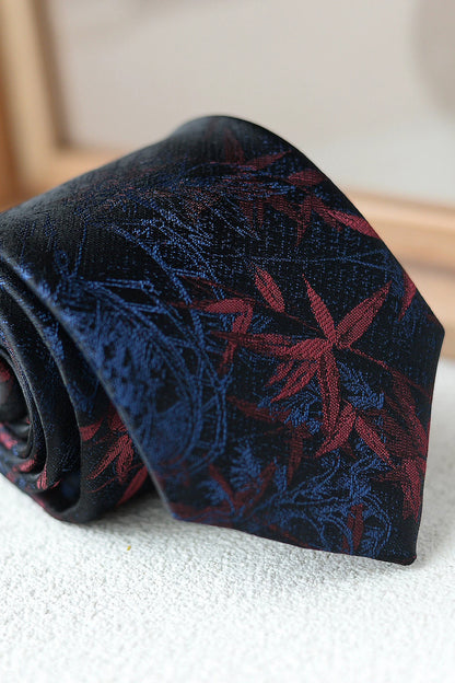 National Style Embroidered Pattern Tie