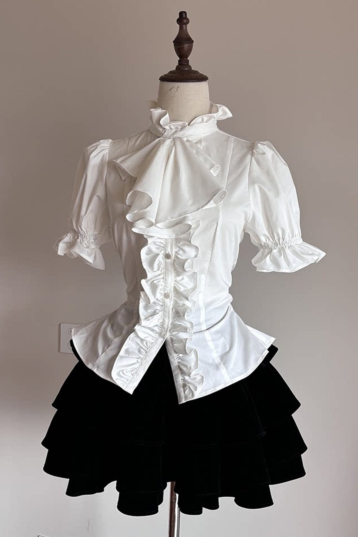 Gothic Waist-Cinching Short Sleeve Blouse