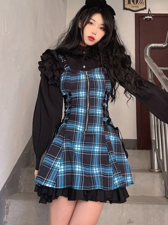 Volume frilled blouse + lace zip up check suspension skirt + black frill design skirt