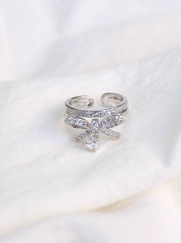 ジュエルリボン２連リング - LilyBlack